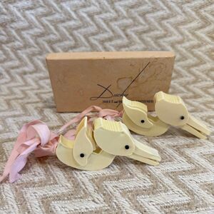 Vintage 1940’s Ducky Baby Sheet & Blanket Fasteners Clips Original Box Nursery